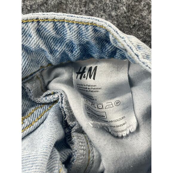 H&M Light Wash Blue Distressed Ripped Denim Cut-Off Jean Shorts Women's Size 2 - Picture 6 of 9